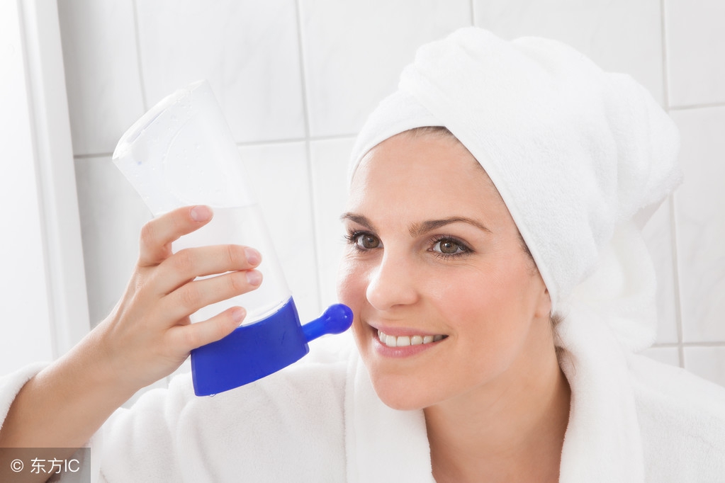 洗鼻器能把鼻窦里的脓洗出来吗,洗鼻器能洗鼻窦里的鼻涕吗