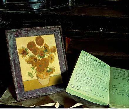 优秀的文创产品一定是有质感的,收藏一些珍贵的艺术品