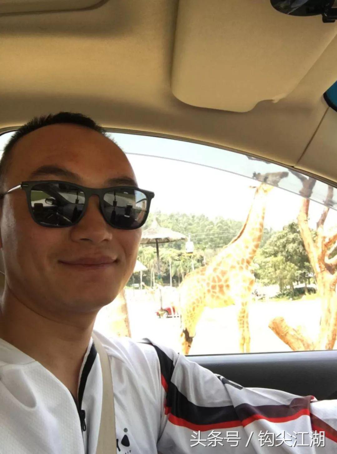 野钓日常钓鱼的乐趣只有钓鱼人懂,和钓友一起看钓鱼经验分享