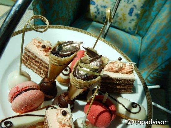 黄金海岸观鲸游,冲浪观鲸