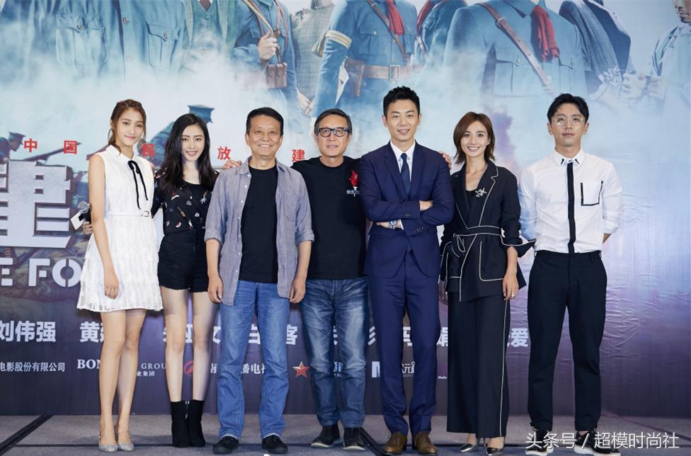 谁说靴子是冬天的专利,会穿美四季!张天爱教你玩转夏日穿靴