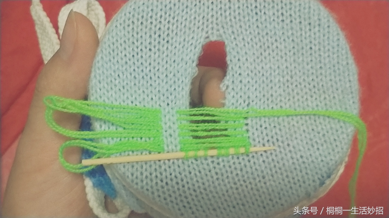 广州哪里有毛衣破洞织补,细线毛衣破洞织补方法