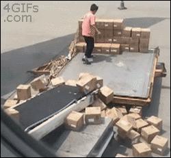 「聚焦」快递不小心丢失或损毁，谁来为此买单？怎么买单？