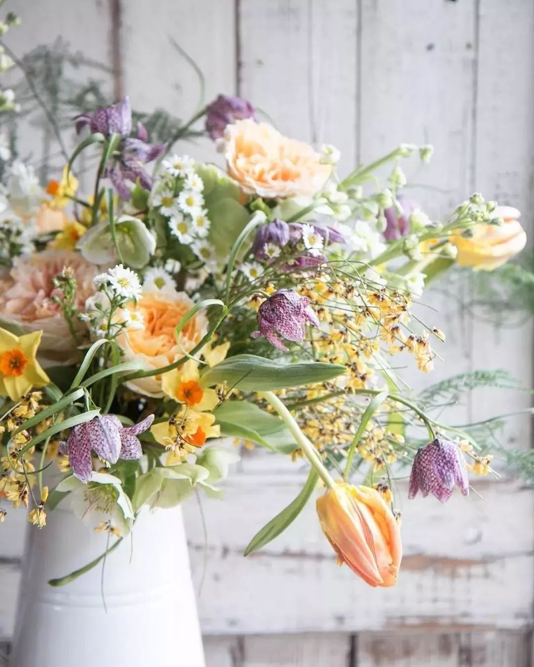 银柳插花颜色搭配教程,插花技巧花艺色彩搭配