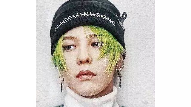 盘点那些可男可女的美妆博主,教女生化妆的男性美妆博主