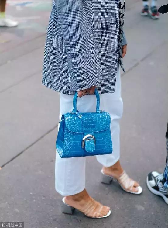 胖脚怎么选尖头鞋,显脚大的鞋怎样穿显脚小