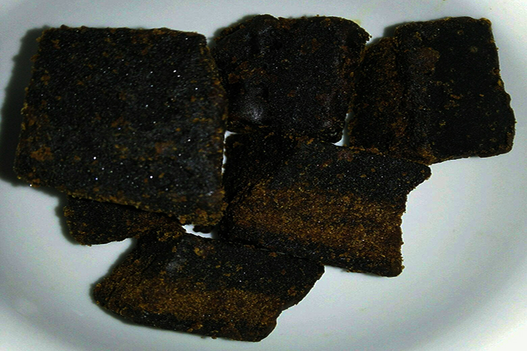 自制钓鱼小药小妙招,野钓鱼小药自制