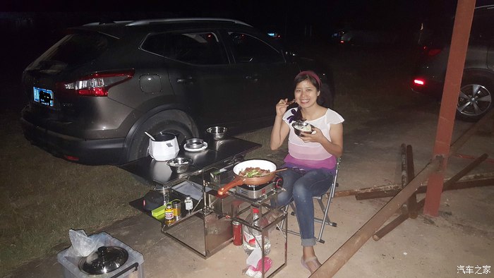 自驾游旅行睡逍客车里,逍客当房车用