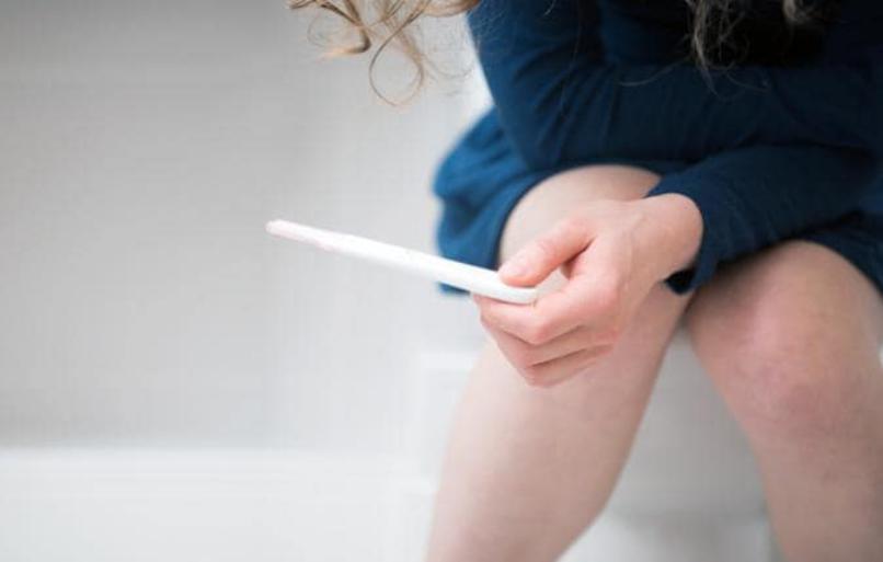 怀孕前症状跟大姨妈来一样吗,怀孕前三个月动了胎气什么症状