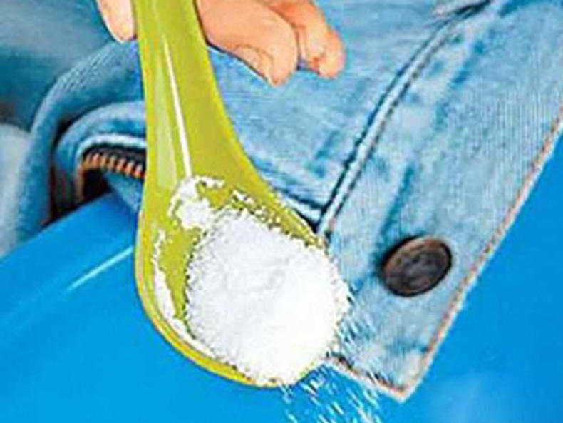 牛仔衣服洗涤方法,牛仔衣物怎么洗掉色