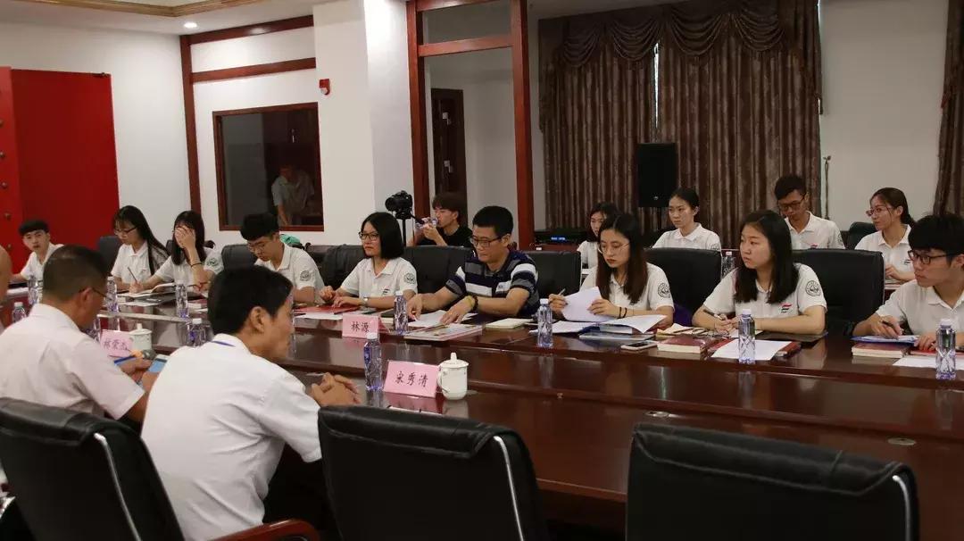 「灯塔工程·三下乡」｜一只皮膏打天下，深挖中医药文化精髓