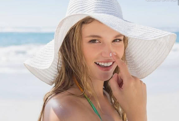 如何给肌肤美白？这些美白日常护理小妙招，肌肤轻松变白