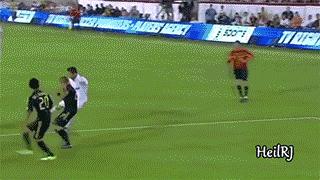 那些年令人惊艳小角度破门!