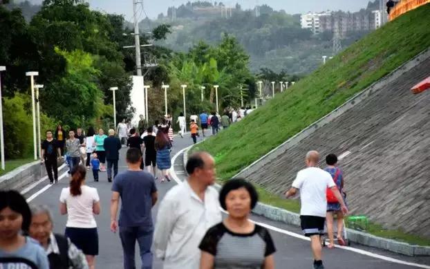 谁说三排不如单排,三台县城哪个区好