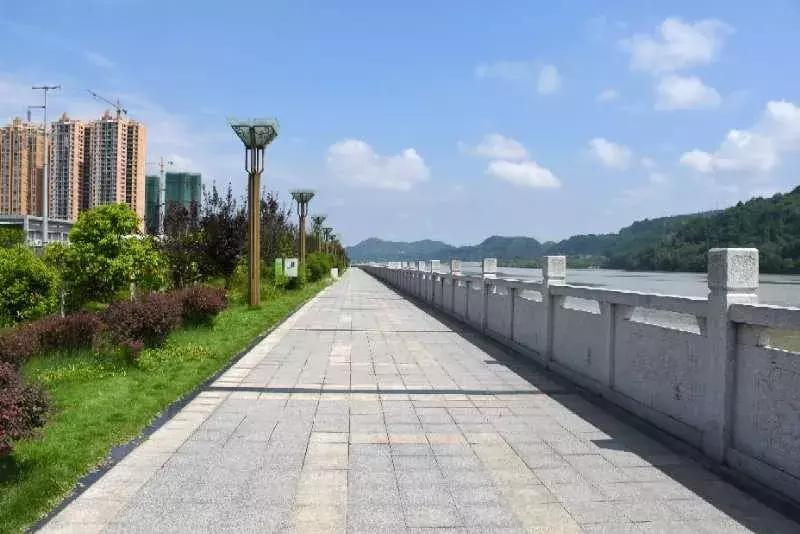 谁说三排不如单排,三台县城哪个区好