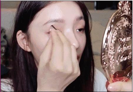 angelababy都用哪些化妆品,angelababy迪士尼小海绵