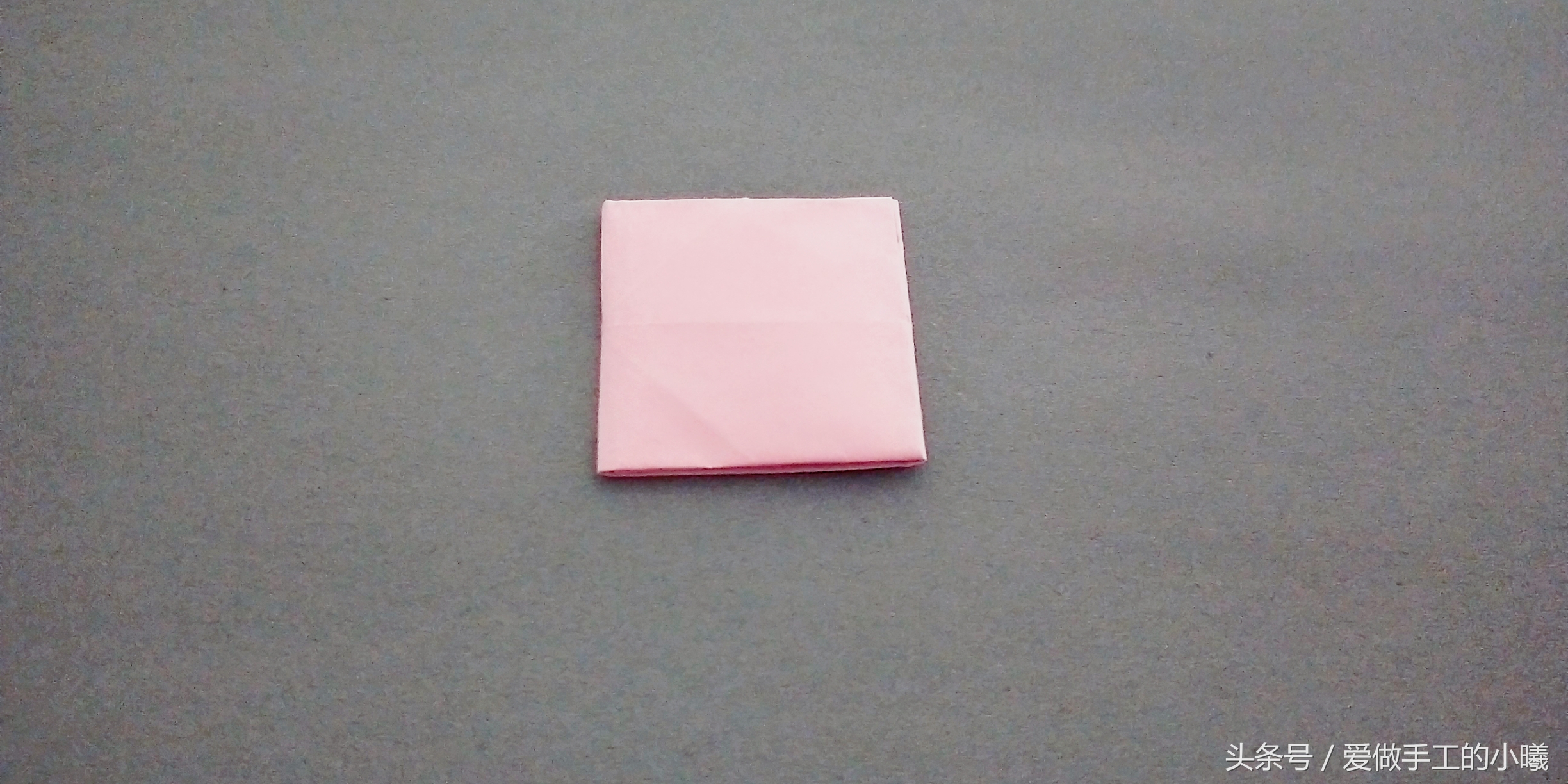 小儿安睡抱枕折法,被子怎么折成抱枕