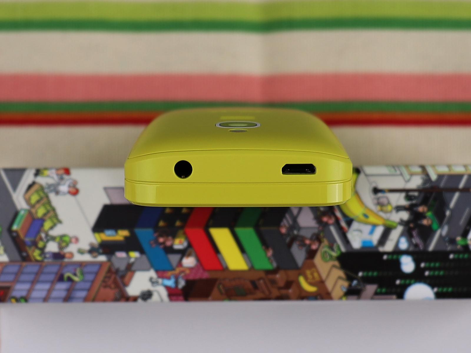 全新诺基亚8210灵巧又聪明,诺基亚8110复刻评测