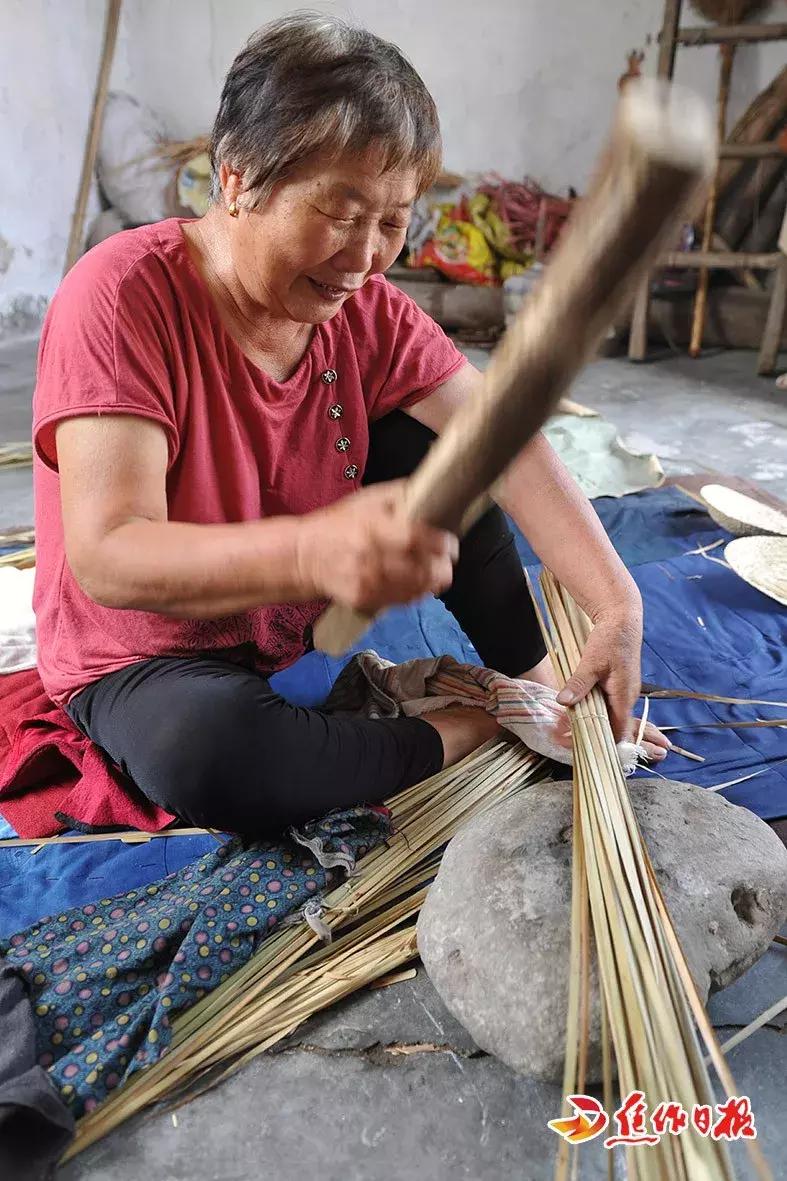蒲草花样做法视频,蒲草做手工制作大全