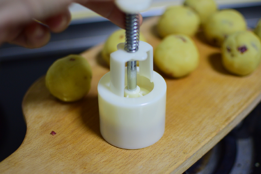 教你绿豆糕正宗的做法,软嫩香甜,还能解暑,做法简单,一看就会