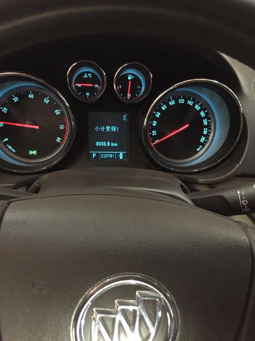 别克君越手动变速箱挡位互锁故障,别克老君越变速箱报电磁阀故障