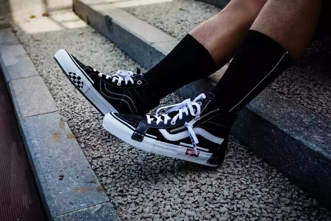 vans解构系列,为什么vans解构同样的有两种价格