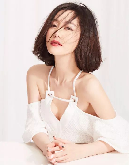 九年前的这部《丑女无敌》竟有这么多美女，个个颜值都不低