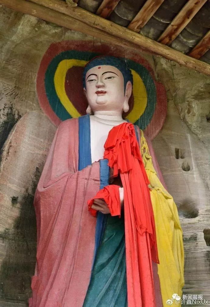 毁容式佛像修复,三代祖师佛像修复翻新