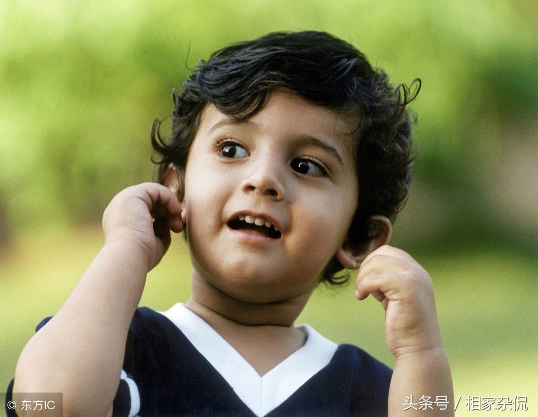 朋友打电话说她快到高潮了，让我出来一下