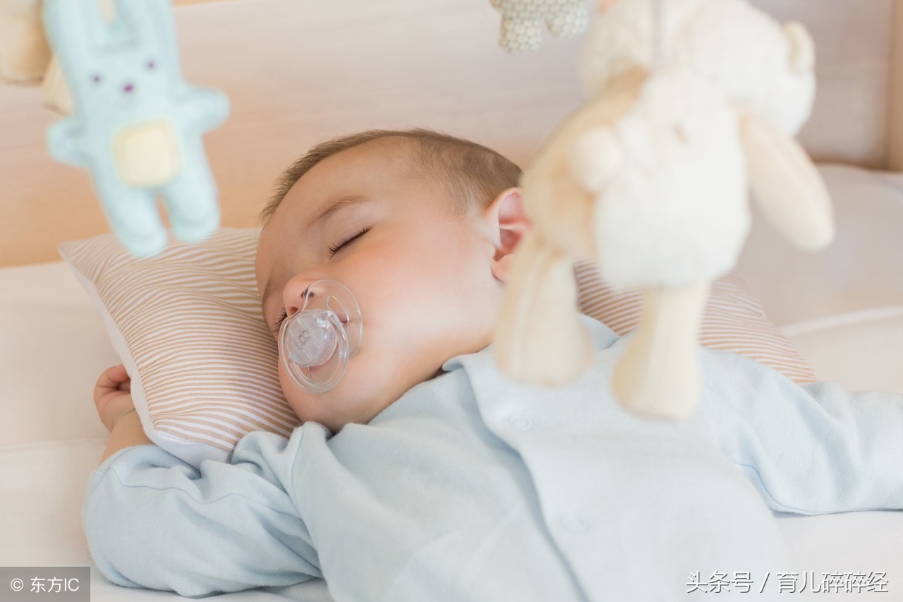 半岁宝宝睡眠少精神状态好,半岁的孩子睡眠不好怎么办