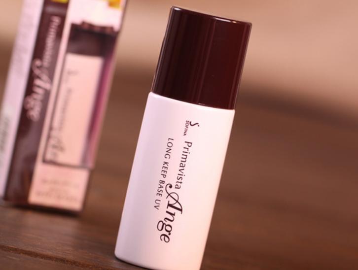 脱妆后用什么妆前乳最好呢女生,夏天又油又干粉底