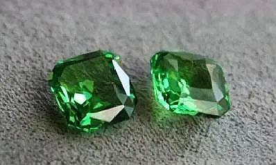 石榴石的鉴别和价格表,鉴别石榴石最简单办法
