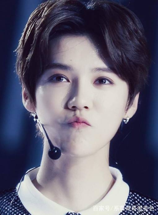 易烊千玺朱一龙蔡徐坤高颜值合集,颜值巅峰蔡徐坤王俊凯