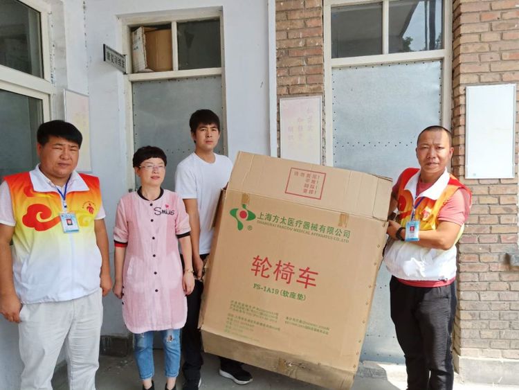 关爱自闭症的孩子视频,关爱智力残疾孩子