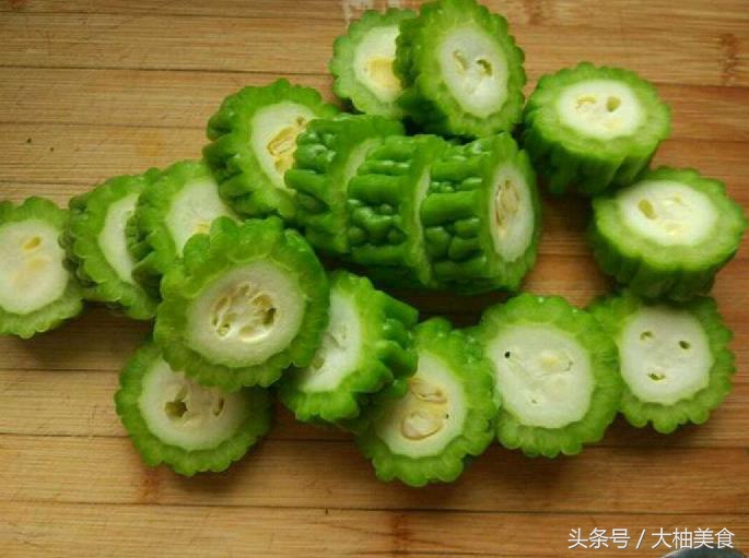 紫薯和苦瓜能一起吃吗,紫薯苦瓜最好吃的做法