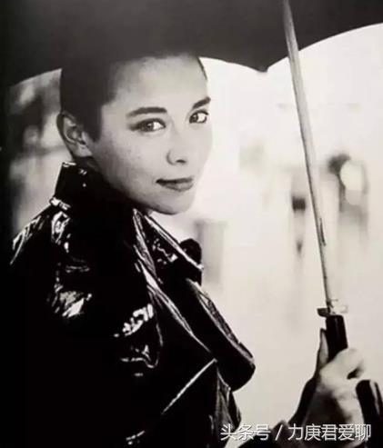 她的颜值堪比刘晓庆,她的颜值无人能超越