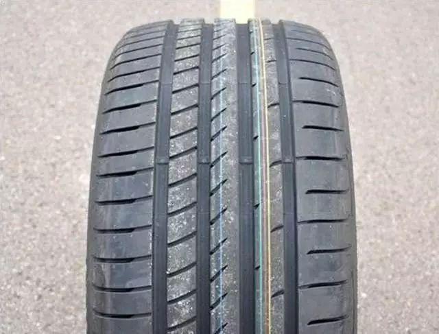 轮胎装反了会发生什么,单导向轮胎装反了会有什么影响