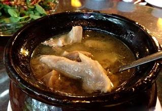 彝族人传统节日是啥,彝族的节日有什么特别的地方