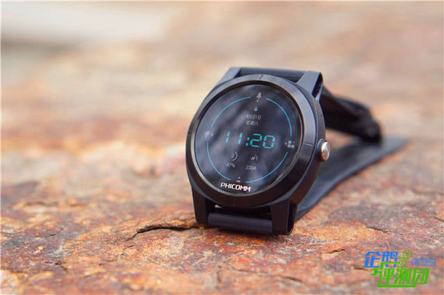 斐讯w2智能手表如何连接手机,斐讯w2智能手表怎么插卡