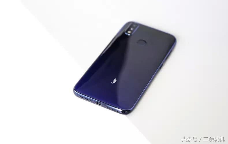 一千元内手机推荐这5部超值,一千元性价比最高的手机