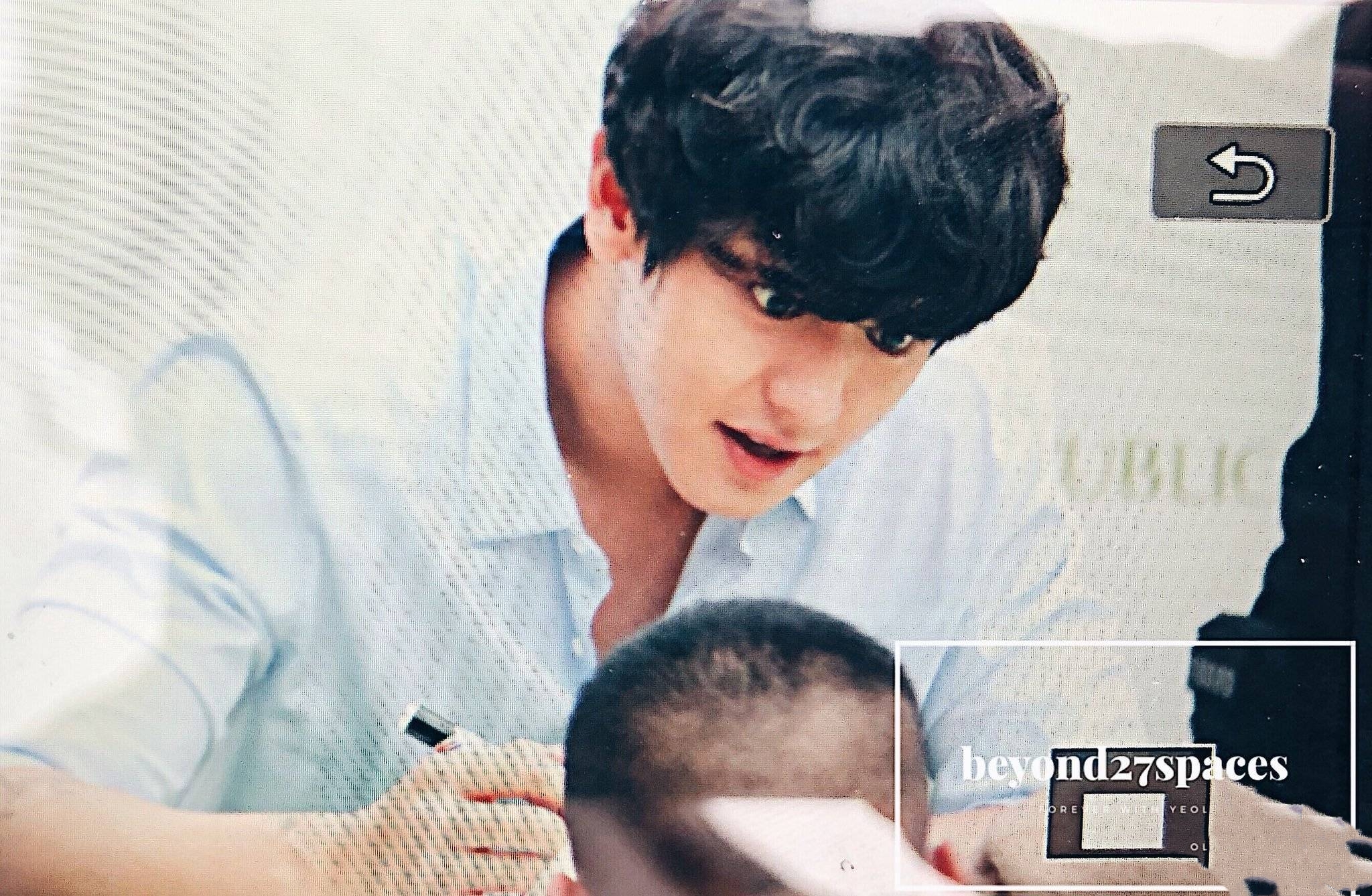 theqoo热议！一点儿都不含糊的「EXO」曼谷粉丝签名会！