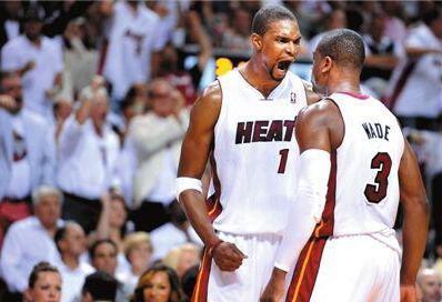 巅峰热火打灰熊,小牛热火当年谁防诺维斯基