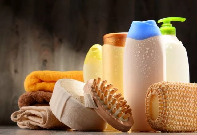 冷水洗头的危害后一直头晕,脑梗多久可以用洗发水洗头