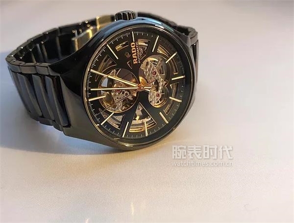 ETA机芯也可以露！雷达陶瓷腕表“开芯”