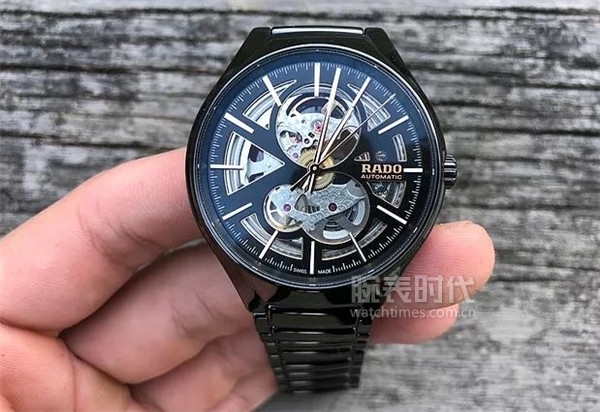 ETA机芯也可以露！雷达陶瓷腕表“开芯”