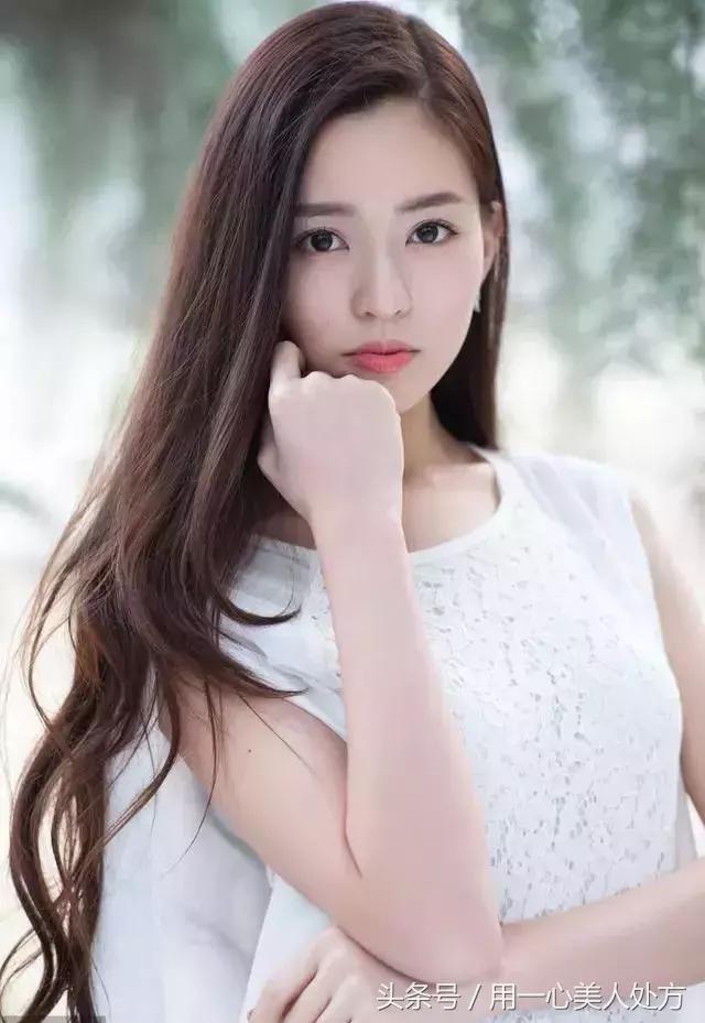 护肤品若出现“搓泥”现象，先不要急着洗脸