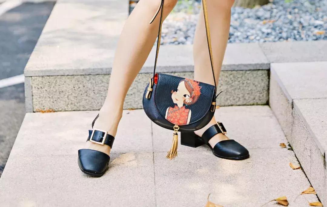 时尚百搭柔软舒适这款鞋超级推荐,目前穿得最舒服的几款鞋