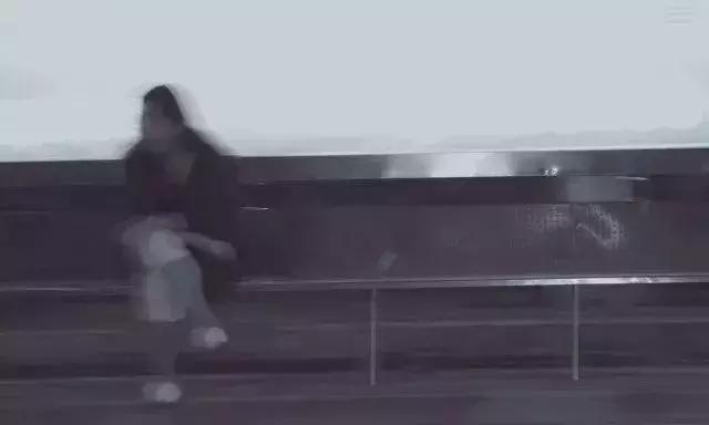 工资5000,还贷7000:深圳人的夜晚,其实比白天更忙