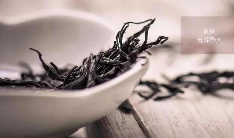 车上异味大适合放什么样的香水,车载香水有安全隐患吗