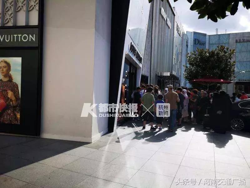 1次性买5只Chanel包！土耳其里拉暴跌，中国代购疯狂买奢侈品